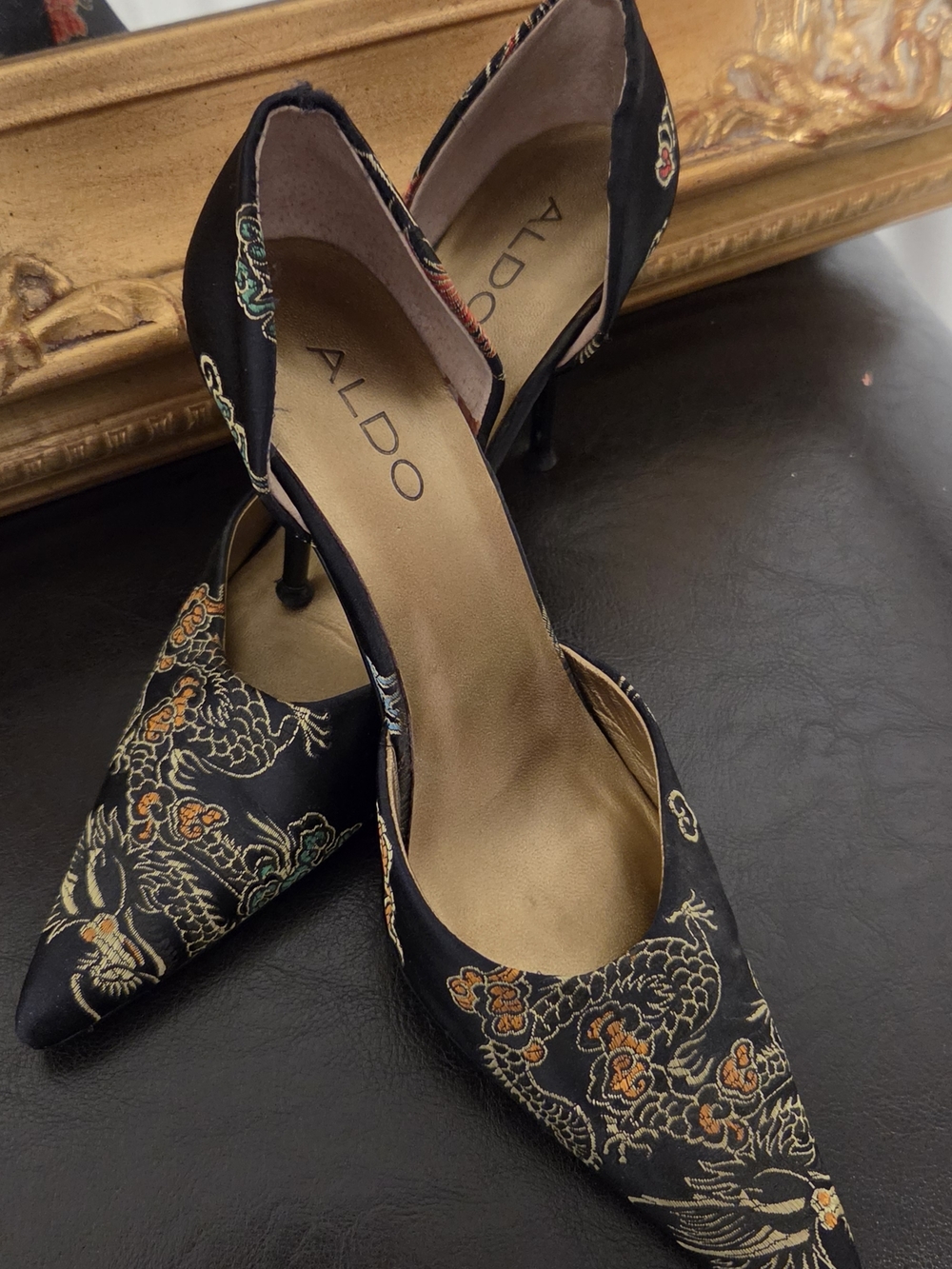 ALDO Black Embroidered Dragon-Print Pointed-Toe Heels